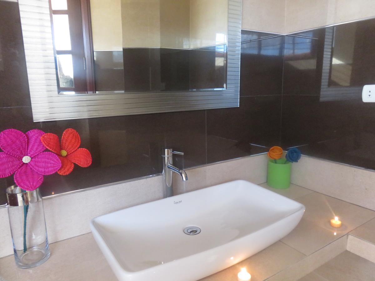 Hospedaje Casa Blanca Beach 卡哈马卡 外观 照片